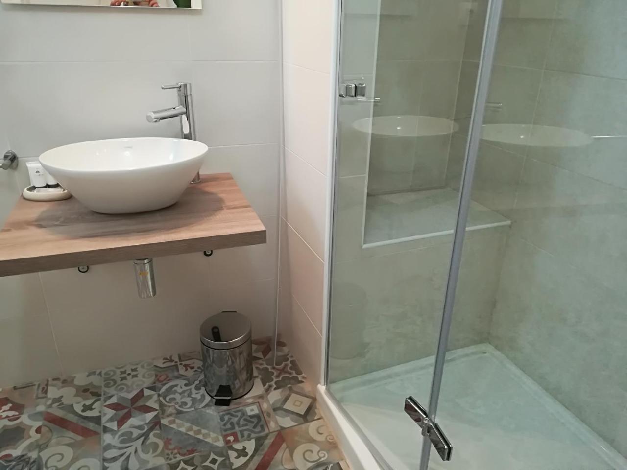B.House Bed & Breakfast Cagliari Exterior photo
