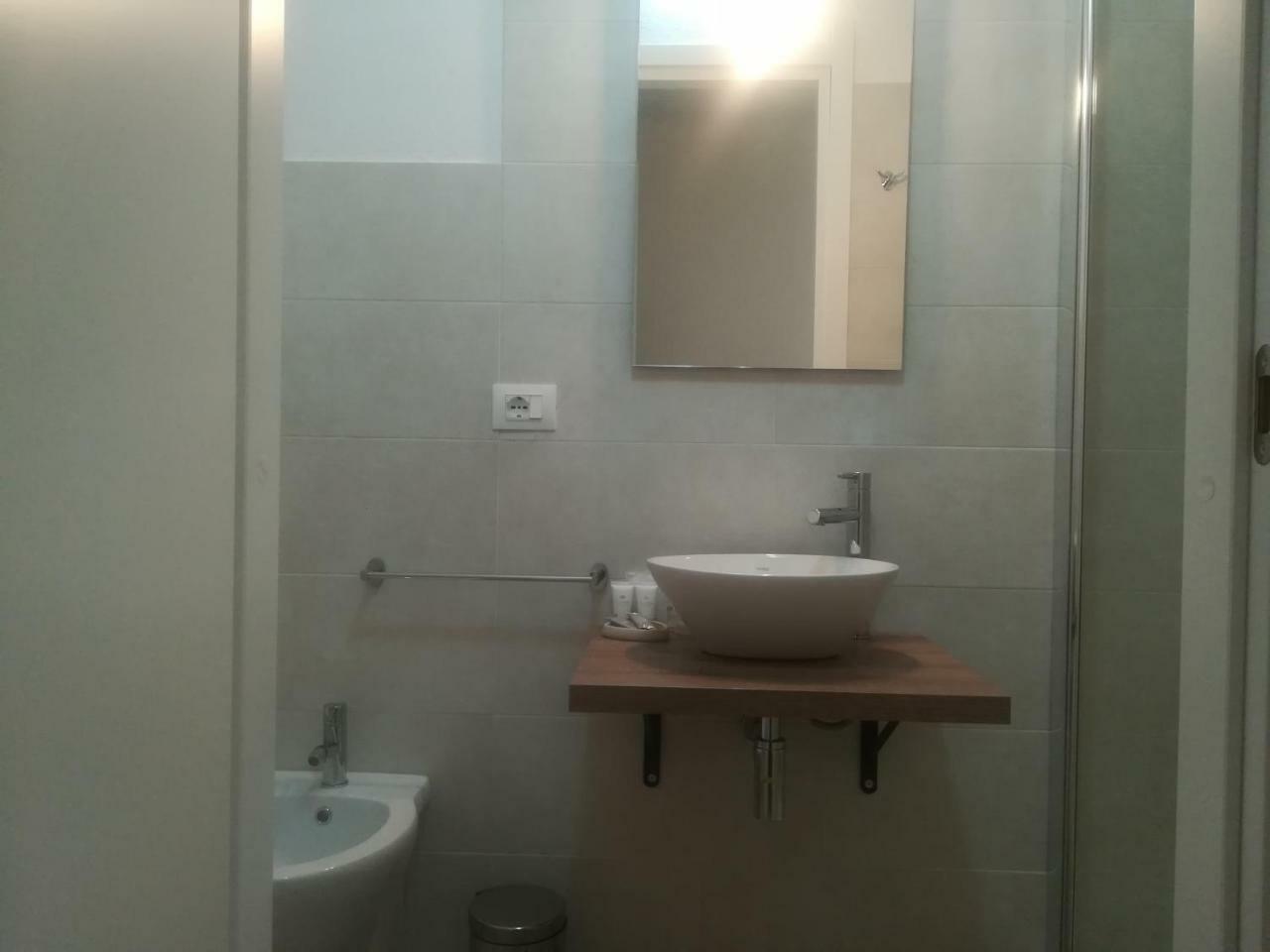 B.House Bed & Breakfast Cagliari Exterior photo